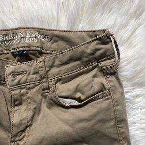 American eagle stretchy jeans